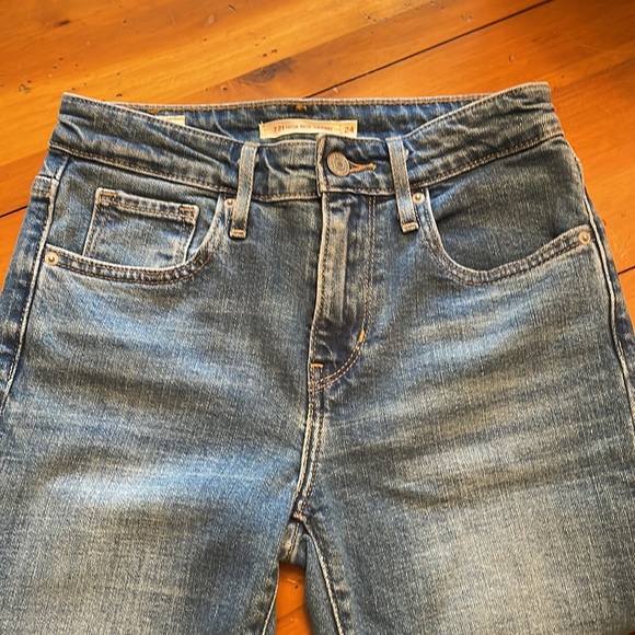 Levi high rise skinny jeans cut offs - Picture 1 of 12